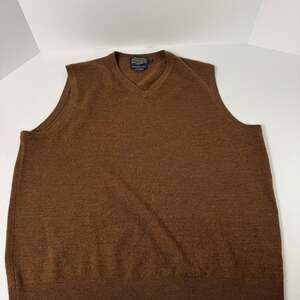 Pendleton Washable 100% Wool Vest - Men’s large - granola grandpa core